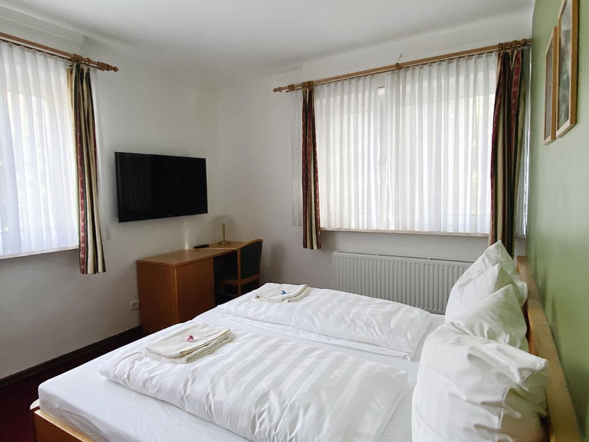 Waldrestaurant & Hotel Rangsdorf Exterior photo